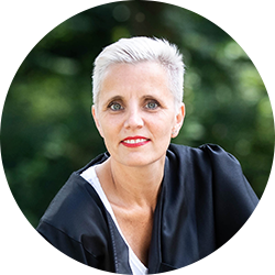 Christiane Henneken