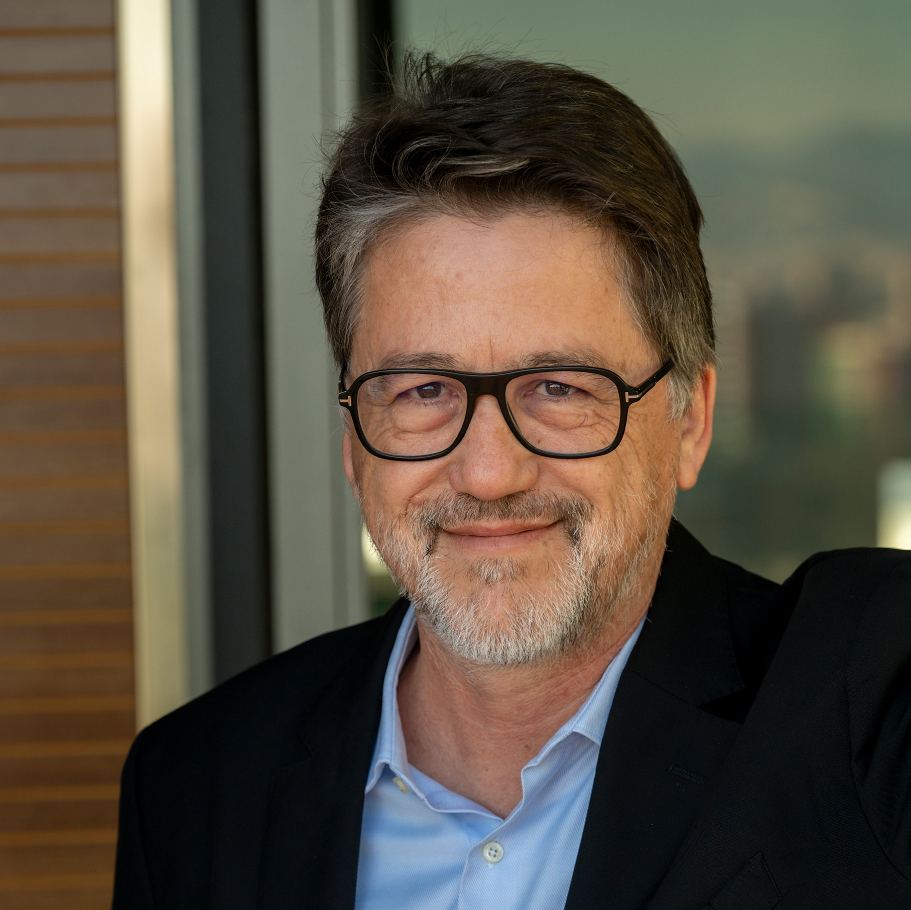 An icon indicating that these options are currated for the user.