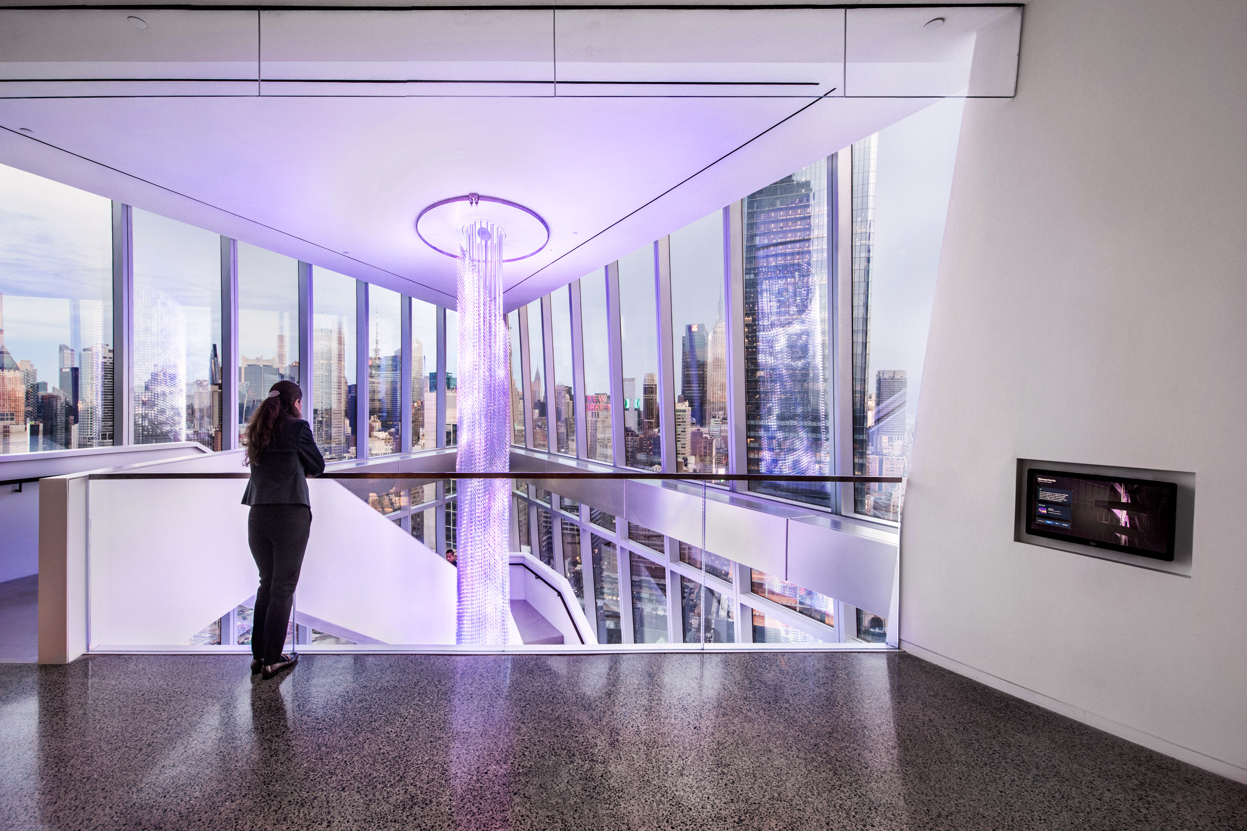The Prow at WarnerMedia's Hudson Yards HQ by ESI Design (Photo credit: Keena Photo) | AVIXA The Prow at WarnerMedia's Hudson Yards HQ by ESI Design (Photo credit: Keena Photo) | AVIXA