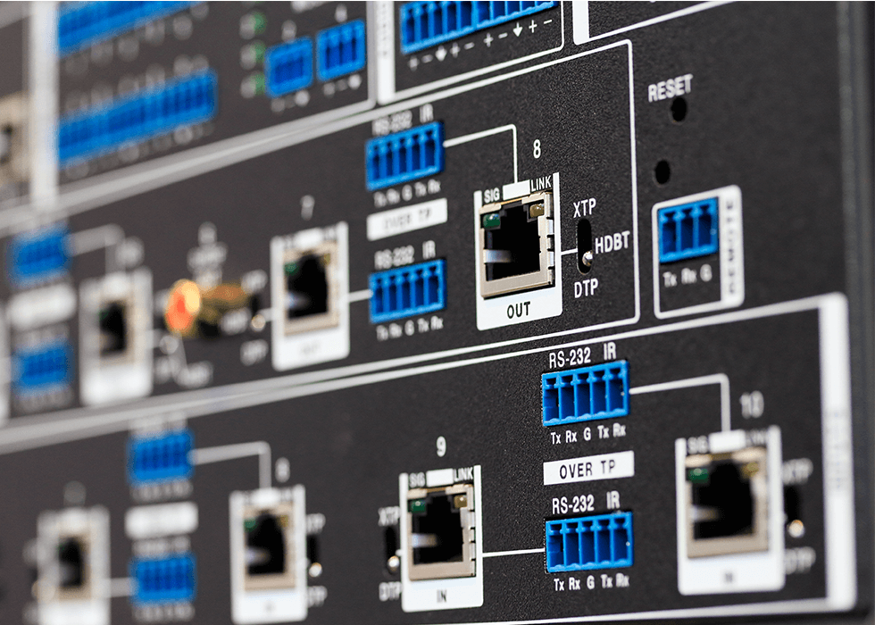 hdbt_header Rear panel of HDBaseT equipment